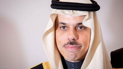 وزير الخارجية يبحث ونظيره البحريني القضايا ذات الاهتمام المشترك