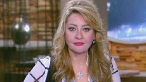 وفاة مذيعة مصرية إثر إصابتها بأزمة قلبية مفاجئة