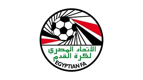 «كورونا» يفرض تأجيل موقعة المصري ضد حرس الحدود