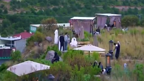 بالفيديو.. شباب عسير يحوّلون ممتلكاتهم إلى متنزهات سياحية