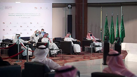 بالصور.. انطلاق قمة الرياض العالمية لـ«الصحة الرقمية» افتراضيًّا