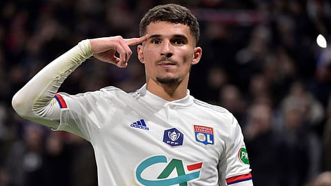 أرسنال يتقدم بعرض لضم حسام عوار.. وليون يرفض