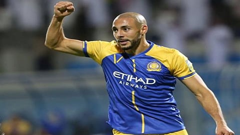 هل بدأ مدرب النصر تنفيذ مخطط الاستغناء عن المغربي نور الدين أمرابط؟