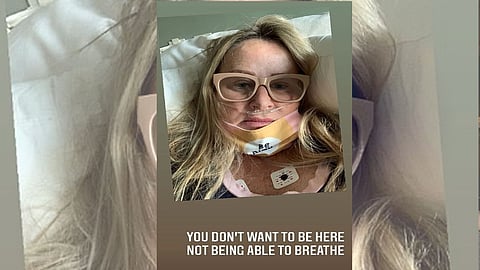 بالصور.. النجمة العالمية شارون ستون تعلن إصابة شقيقتها بكورونا