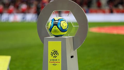 تأجيل انطلاقة الدوري الفرنسي بسبب إصابات جديدة بفيروس كورونا