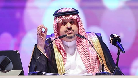 هكذا تفاعل الأمير عبد الرحمن بن مساعد مع الاحتفال بعيد ميلاده