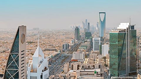 أخبار السعودية اليوم.. «الخارجية» تعلق على حكم اغتيال رفيق الحريري.. و«الجوازات» تحدد آلية التجديد للعمالة