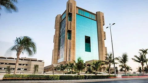 إغلاق 226 محلًّا تجاريًّا لمخالفة الأنظمة البلدية بجدة