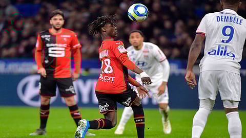 كامافينجا يحبط زيدان ويقرّر البقاء بين صفوف رين الفرنسي