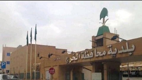 إغلاق 7 مطاعم مخالفة للاشتراطات الصحية ومصادرة قرابة 143 كيلوجرامًا من المواد الغذائية