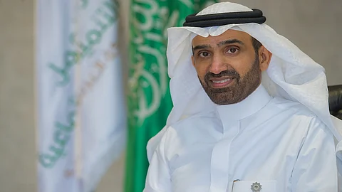 الراجحي يصدر قرارًا وزاريًا بتوطين المهن الهندسية في منشآت القطاع الخاص بنسبة «20%»