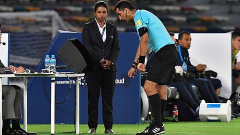 الاتحاد الآسيوي يقرر تطبيق VAR في دوري الأبطال