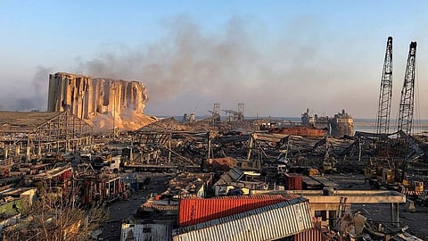 بعد كارثة التفجيرات.. العثور على مواد خطيرة بـ79 مستودعاً في مرفأ «بيروت»