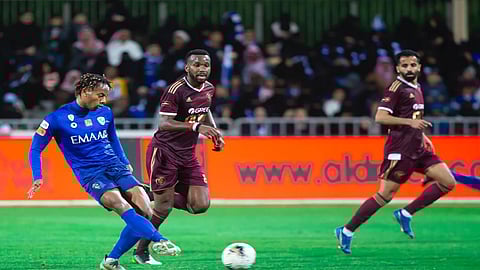 أرجنتيني للهلال ولاتفي للنصر وليتواني للأهلي.. طواقم تحكيم مباريات اليوم بالدوري السعودي