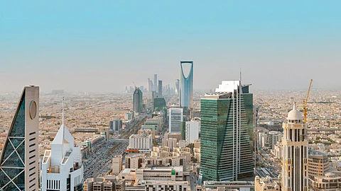 للسعوديات فقط.. مطلوب موظفات موارد بشرية للعمل بالرياض