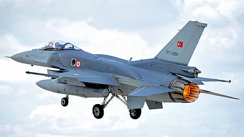 قوات أردوغان تواصل استهداف المدنيين في شمال العراق بـ«غارات جوية»