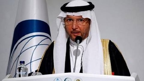 العثيمين يدين استمرار الحوثيين ومن يمولهم في استهداف المدنيين بالمملكة