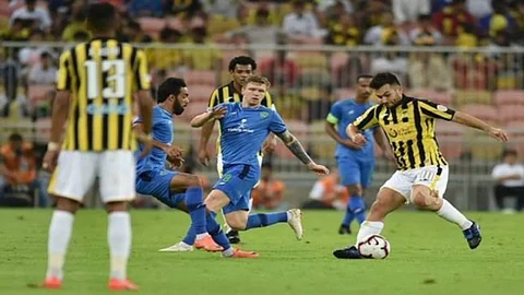 الاتحاد يواصل مساعي الهروب من الهبوط.. والأهلي والوحدة يتمسكان بالمشاركة الآسيوية
