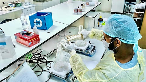 مكافحة المخدرات تتصدر لقاء الحازمي واللحيدان بجامعة جازان