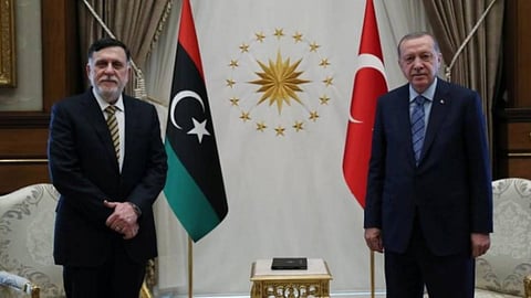 مصادر تربط بين السراج وانفجار طرابلس الانتحاري: حيلة لوقف الاحتجاجات
