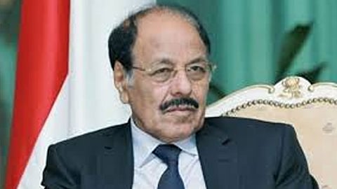 الفريق «الأحمر» يثمن دعم التحالف العربي لليمنيين في مواجهة الحوثيين