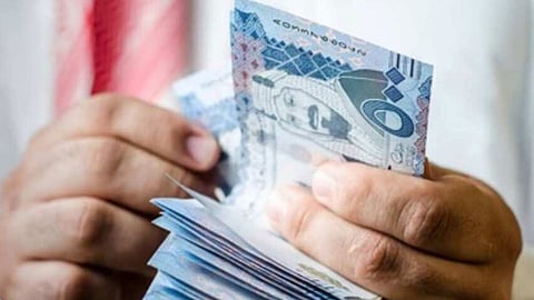وزير المالية: دعم القطاع الخاص بـ218 مليار ريال.. والسياحة زادت 10%