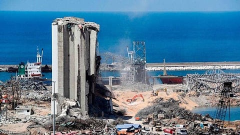 الجيش اللبناني يعثر على 4.35 طن من نترات الأمونيوم قرب مدخل مرفأ بيروت