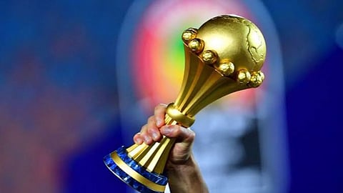 أول رد من «كاف» على سرقة كؤوس الاتحاد المصري