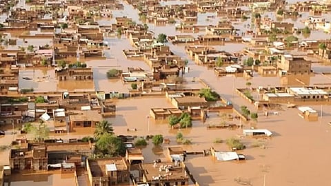 فيضانات السودان.. الخرطوم تعلن حصيلة الوفيات المنازل المنهارة