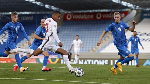 استبعاد لاعبين من المنتخب الإنجليزي بسبب خرق قواعد كورونا