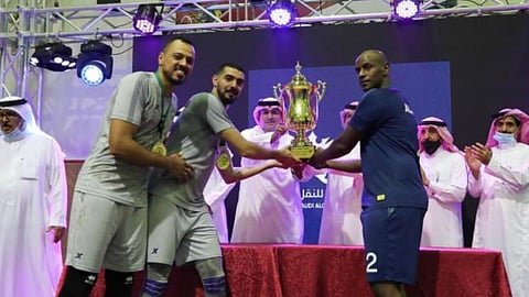 ثنائية تاريخية.. الأهلي يتوج بكأس الاتحاد السعودي للكرة الطائرة