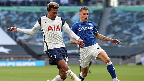 إيفرتون يهزم توتنهام في عقر داره.. ويكسر عقدة لازمته 12 عامًا