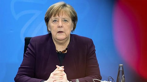 مسؤول بحزب ميركل يطالب بمنع محققين روس بلقاء نافالني