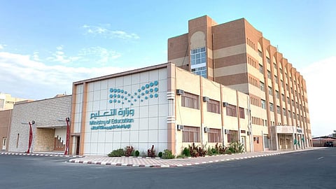 طلاب الطائف يحتفلون باليوم الوطني الـ90 في 1831 مدرسة