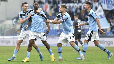 بقيمة 3.5 مليون يورو.. مدافع لاتسيو يقترب من الشباب