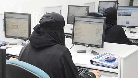 مكاسب قانونية تعزز مكانة المرأة بالسعودية في عيدها الوطني