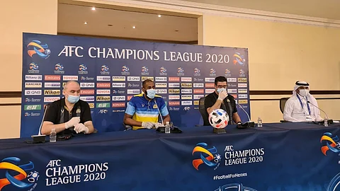 فيتوريا يؤكد صعوبة مواجهة الأهلي.. وعبدالله: نتطلع لنصف النهائي