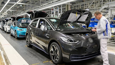 بدء أول محاكمة جنائية في فضيحة التلاعب بـ«اختبارات العوادم»