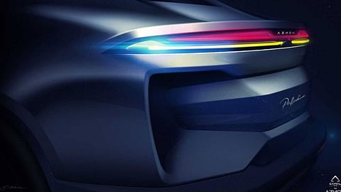 هذه السيارة هي ليموزين.. سيدان.. دفع رباعي.. خارقة في آن واحد