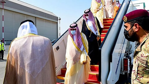 بالصور.. وفد من أمراء المملكة يقدمون واجب العزاء لأمير الكويت في وفاة الشيخ صباح الأحمد