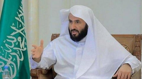 لاستغلال نفوذهم الوظيفي.. «الصمعاني» يحيل 7 قضاة إلى مجلس التأديب