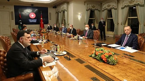 «الجارديان» تكاشف العالم: جرائم أردوغان تهدد وقف إطلاق النار في ليبيا