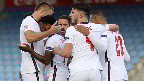 الانفلات السلوكي يضرب المنتخب الإنجليزي