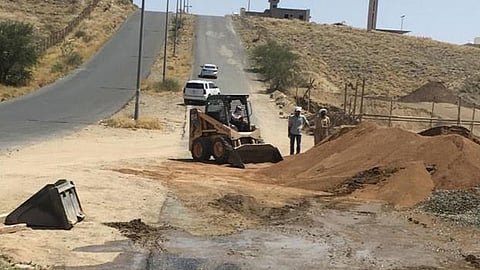بالصور.. «أمانة الطائف» تفتح 11 شارعًا مغلقًا بمخلفات البناء بحي الوسام