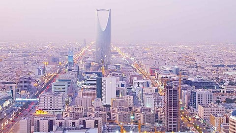 الأرصاد: انخفاض درجات الحرارة وغيوم بعدد من المناطق بطقس اليوم