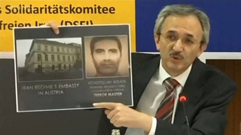 وثائق واعترافات.. نظام طهران وراء التخطيط لتفجير اجتماع للمعارضة في باريس عام 2018