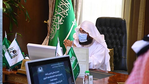 السديس: للأمن السيبراني دور مهم في حماية البيانات الرقمية بالمسجد النبوي