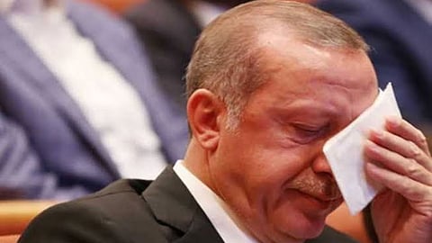 تركيا بلد العداءات.. أردوغان يغطّي على فشله الداخلي بالصراعات الخارجية