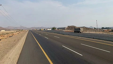 طقس الثلاثاء: رياح وغبار وارتفاع الحرارة على عدة مناطق بالمملكة
