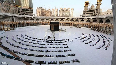 وزارة الحج تعلن ملابسات «الوضع الصحي» للمعتمرين